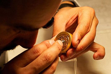 西安百达翡丽表有雾气维修