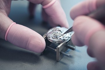 西安百达翡丽发条磨损了