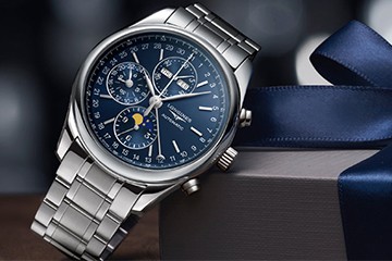 西安百达翡丽表进水了维修